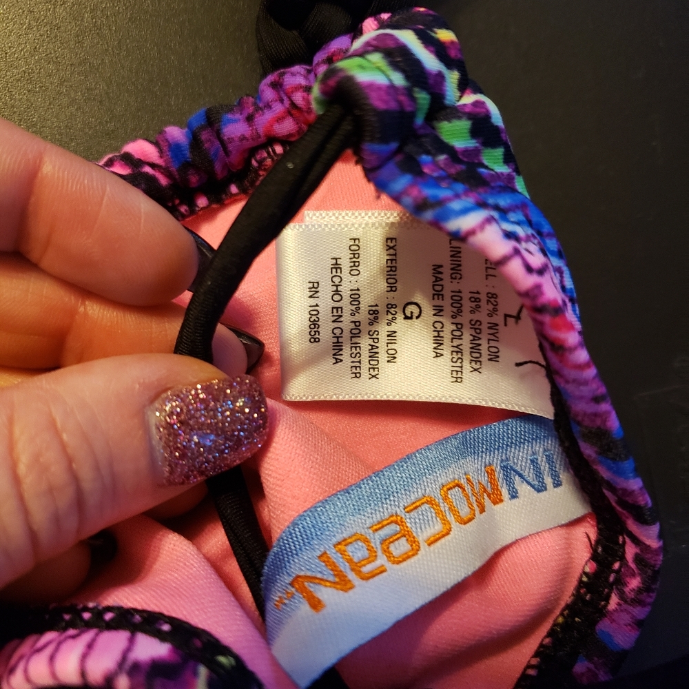 Swim top - Picture 2 of 2